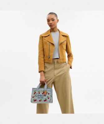 カーゴ トート バッグ 26・チェリー エンブロイダリー | COACH